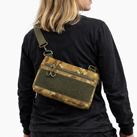 Сумка через плече 30&times;18 см чорна з VELCRO-панеллю, 4 кишені, мультикам TBG-949293 фото